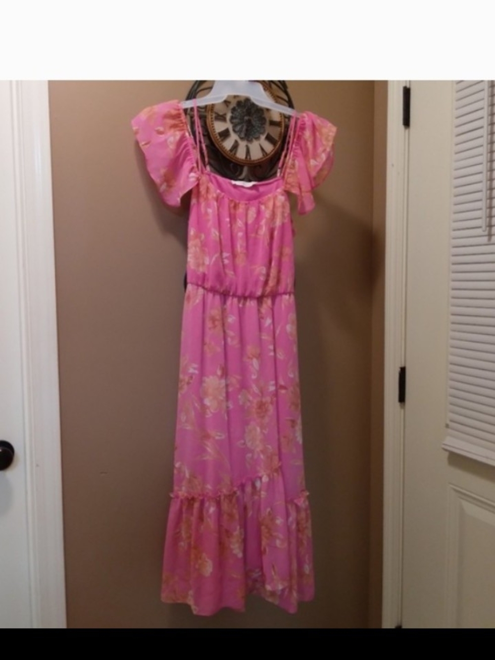 Women's Pink Floral Maxi Dress with Ruffle Sleeves
